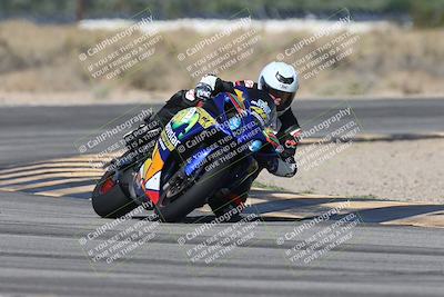 media/Oct-13-2025-Moto Forza (Mon) [[a66d839500]]/3-B Group/Session 3 (Turn 16)/